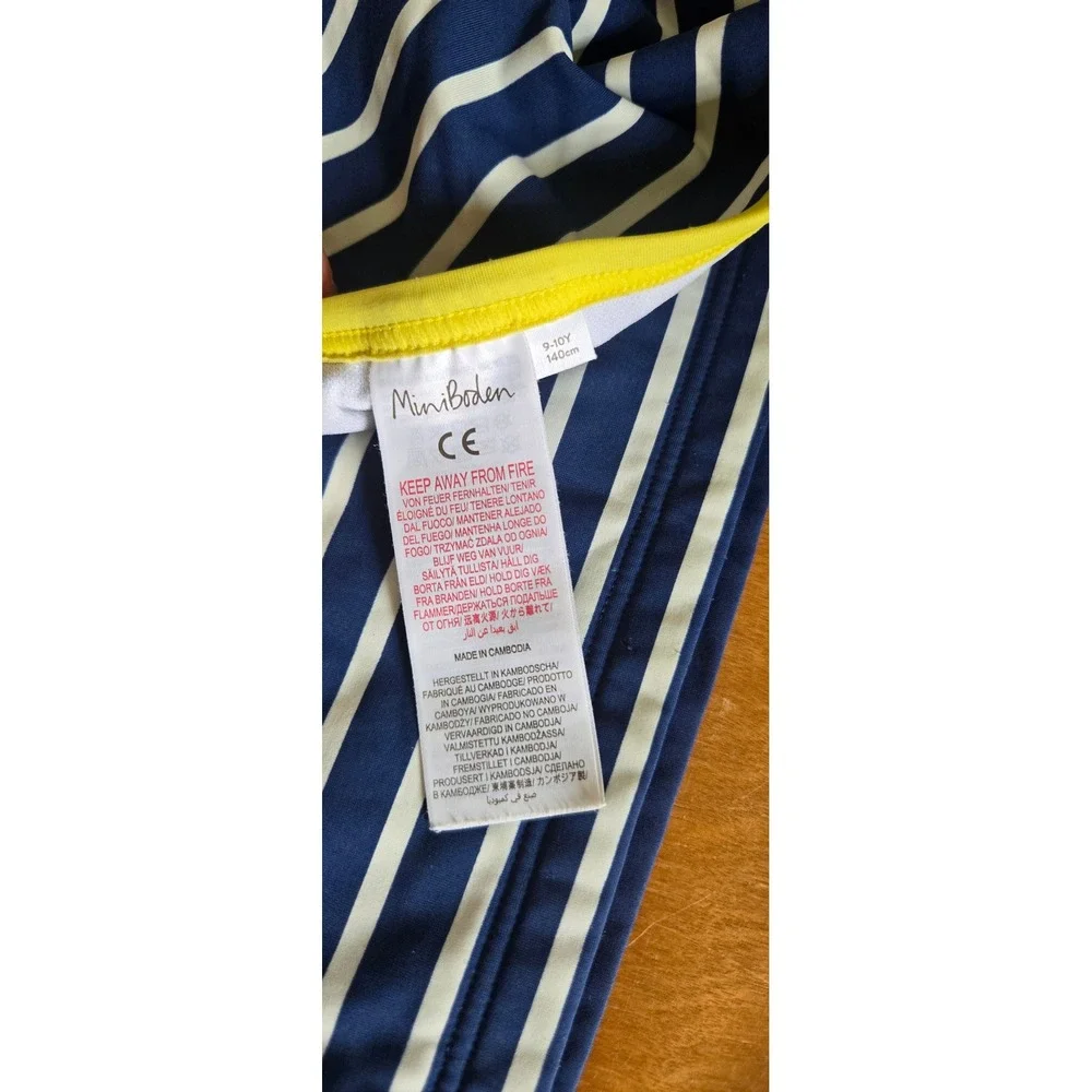Mini Boden Girls Parrot Ruffle Rash Guard Swimsuit Set Navy Stripe 9-10Y 140cm